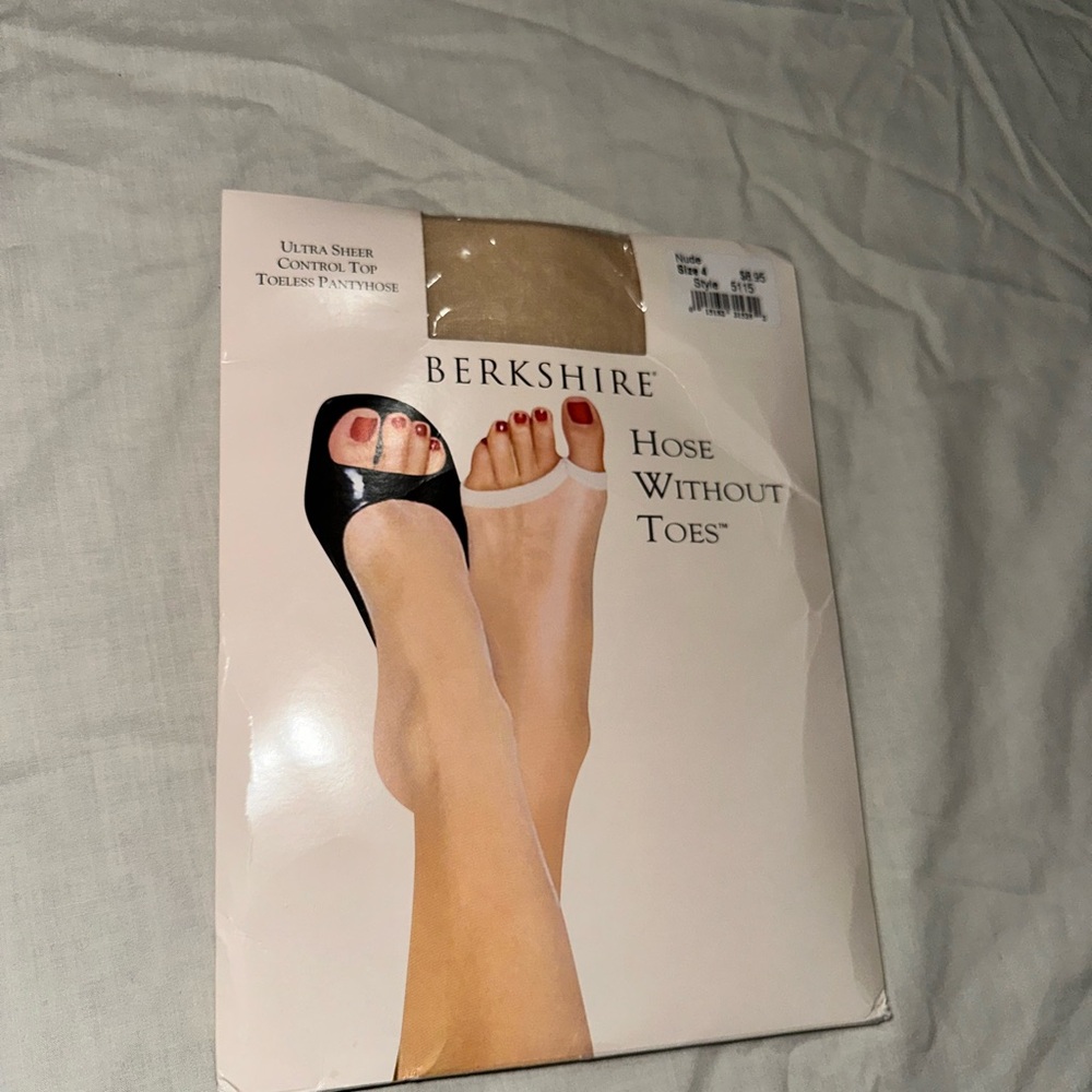 Vintage Berkshire Toeless Ultra Sheer Pantyhose - Nude - Picture 1 of 13